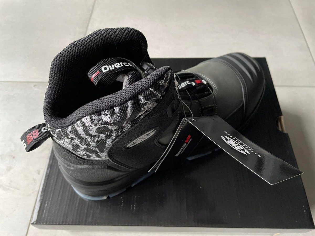 BUTY OBUWIE ROBOCZE BHP SIRSAFETY 2823 S3 SRC r.43