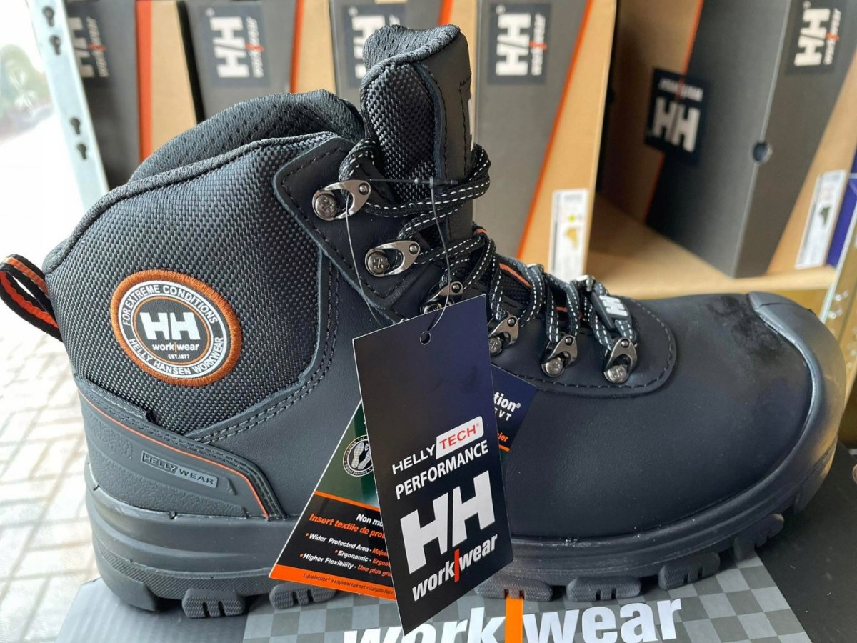BUTY OBUWIE ROBOCZE HELLY HANSEN CHELSEA S3 r46 BUTY OBUWIE ROBOCZE HELLY HANSEN CHELSEA S3 r46