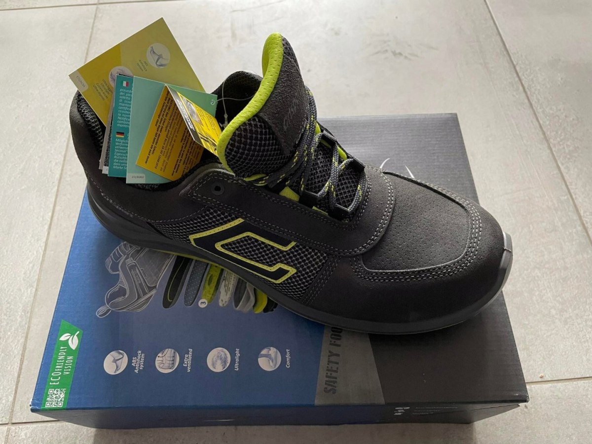 BUTY ROBOCZE GRISPORT STORM 2022 S1P HRO SRC R. 41-46 BUTY ROBOCZE GRISPORT STORM 2022 S1P HRO SRC R. 41-46