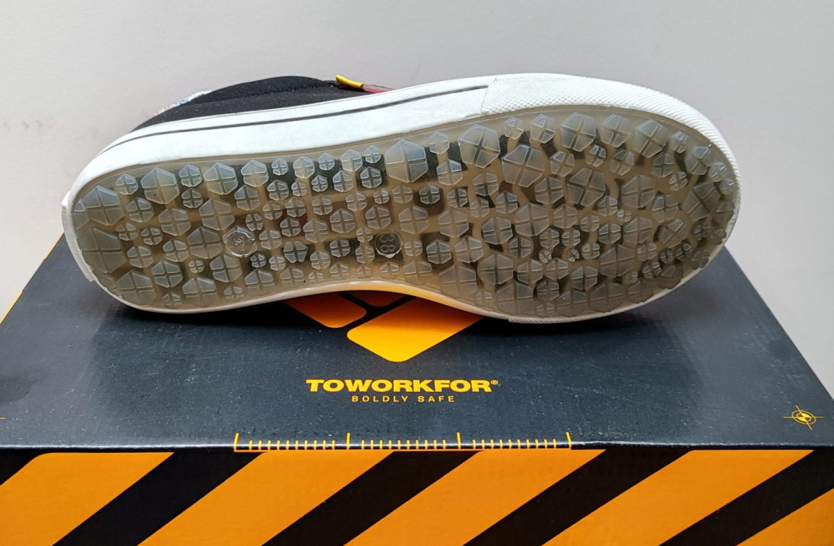 DAMSKIE BUTY ROBOCZE BHP S3 SRC ESD STREET r. 36 - 40 DAMSKIE BUTY ROBOCZE BHP S3 SRC ESD STREET r. 36 - 40
