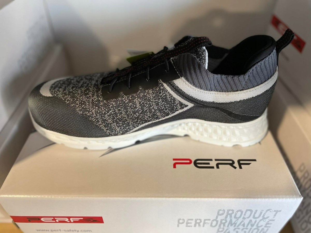 BUTY ROBOCZE PERF BLADE 410 gram S1P ROZ.46 BUTY ROBOCZE PERF BLADE 410 gram S1P ROZ.46