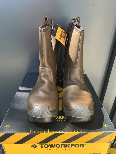 BUTY OBUWIE ROBOCZE MARKI TOWORKFOR LE MANS SKÓRA S3L SR HRO BUDOWA